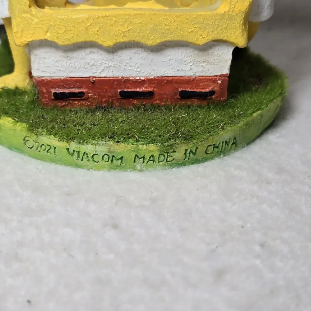 Viacom 4 Inch SpongeBob Squarepants Aquarium Ornament Display